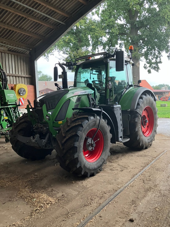 Fendt 724 S4 Profi Plus