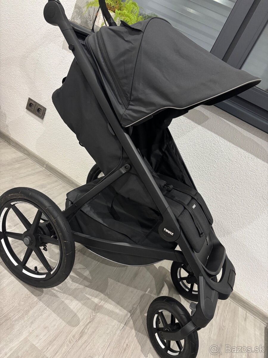 Thule Urban Glide 4- wheel