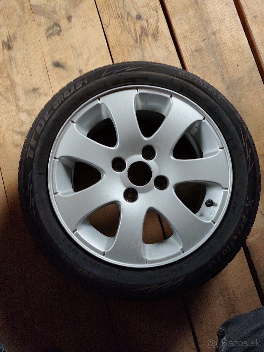 185/55 R15 z Peugeot 206