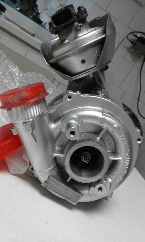 Turbo na Volvo V50.-2.0D.100kW.. V40 II.,.,Repas..