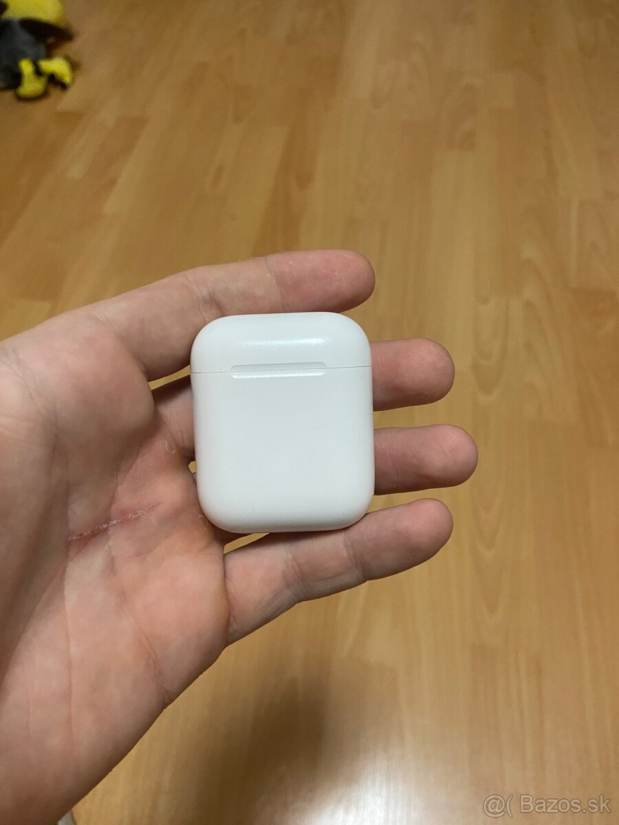 Apple AirPods 1