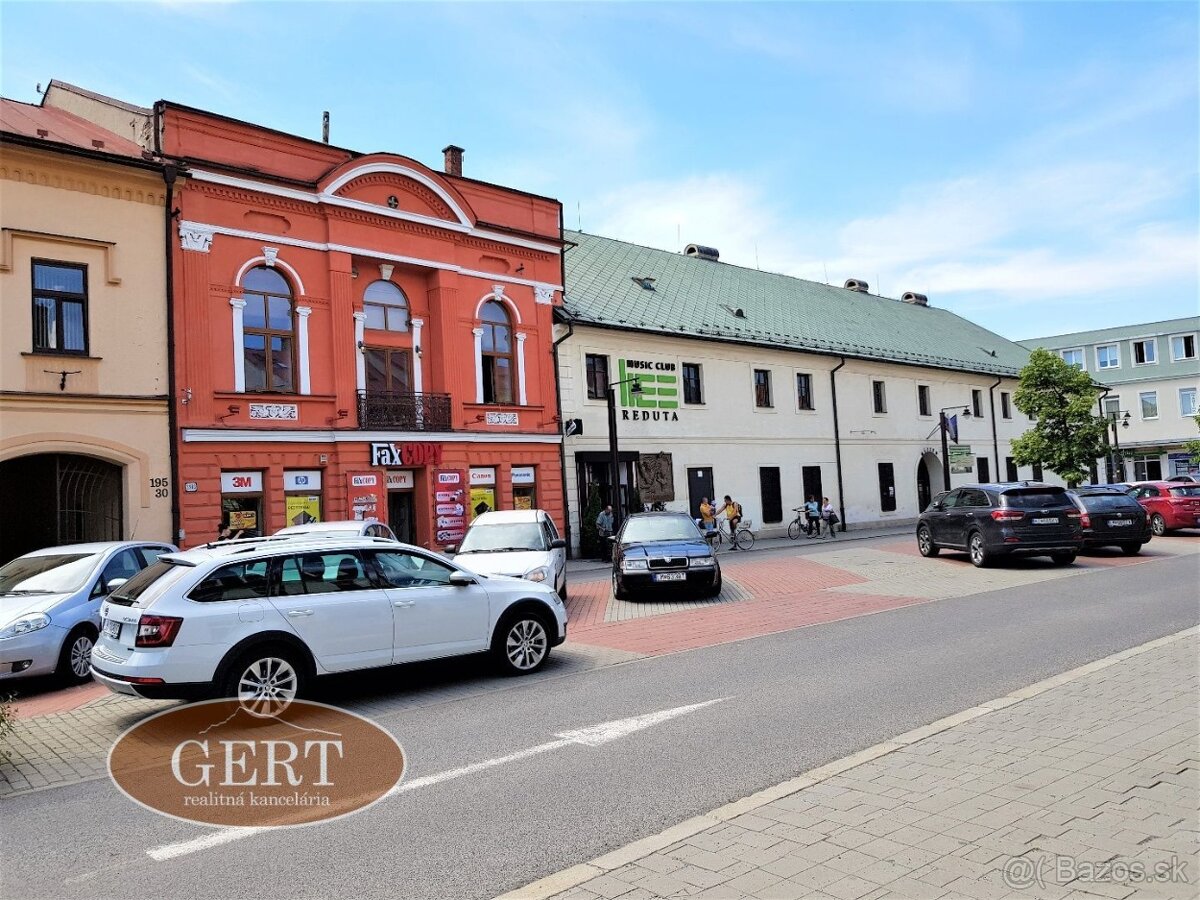 HISTORICKÁ BUDOVA V CENTRE LIPTOVSKÉHO MIKULÁŠA NA PREDAJ