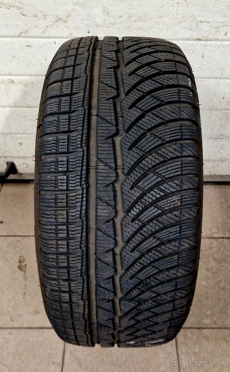 245/45r18 Michelin PilotAlpin PA4 RunFlat