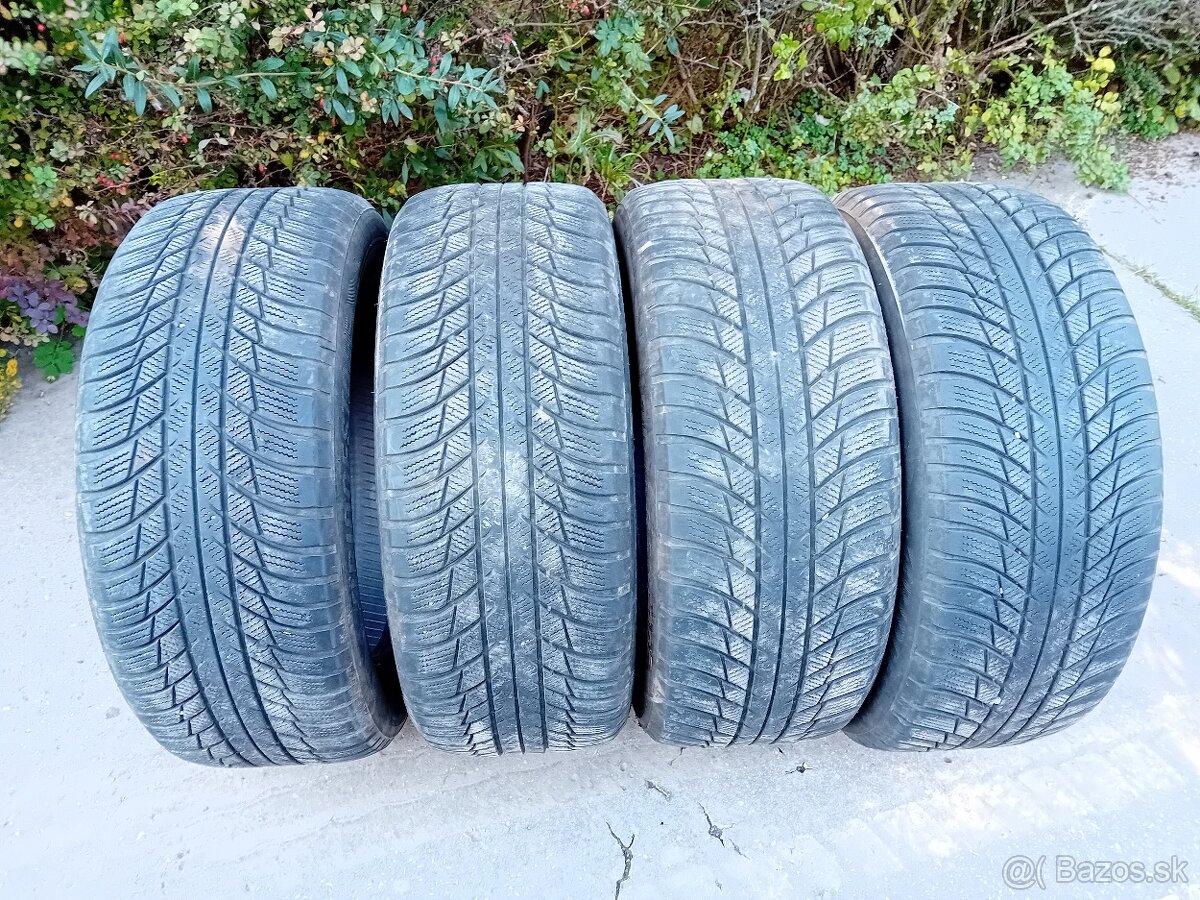 BRIDGESTONE BLIZZAK 215/55 R17 zimne