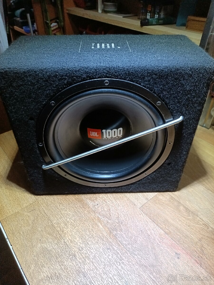 Subwoofer JBL