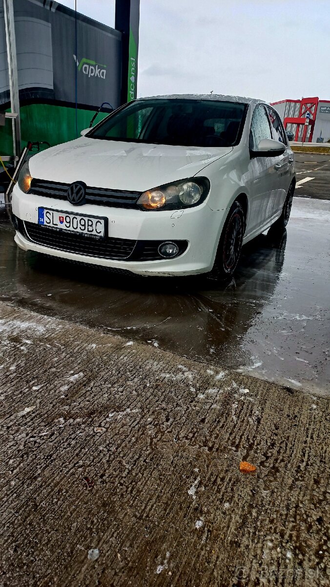 Volkswagen Golf VI 1.6 TDI