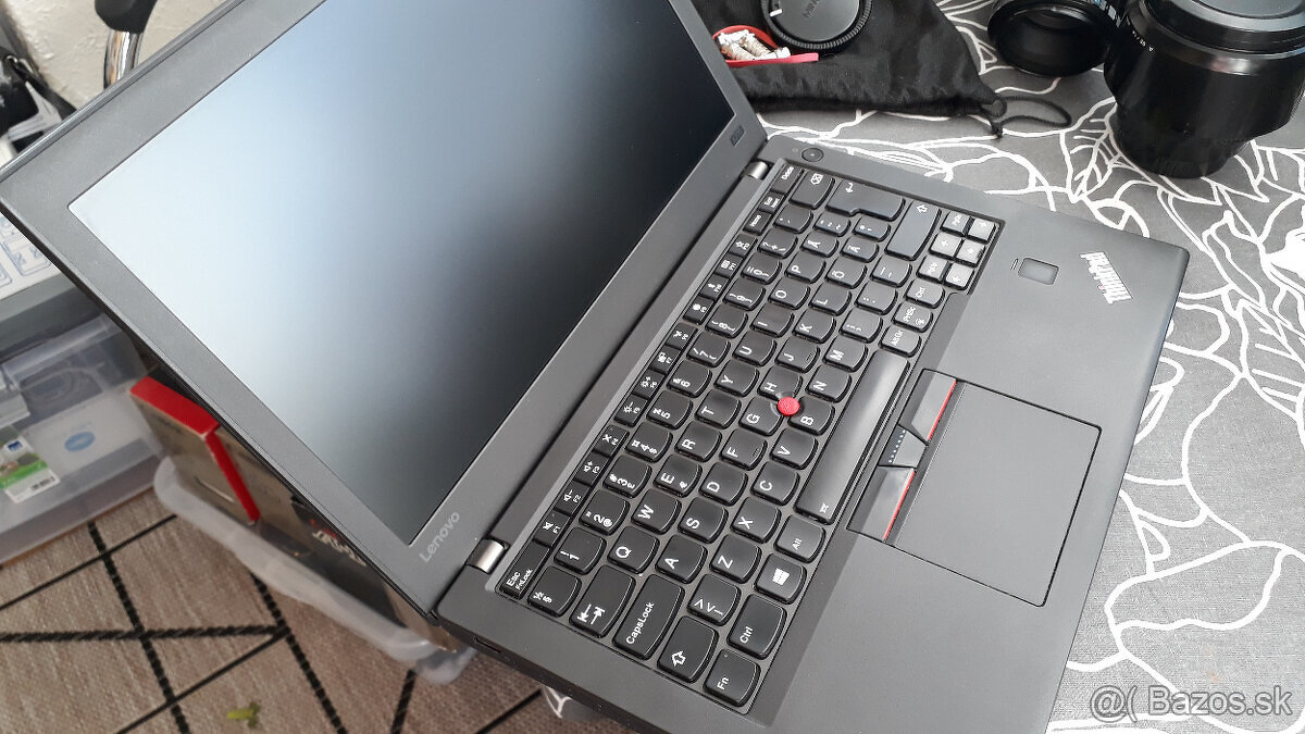 Thinkpad X270 - i5 6300U 2,4GHz