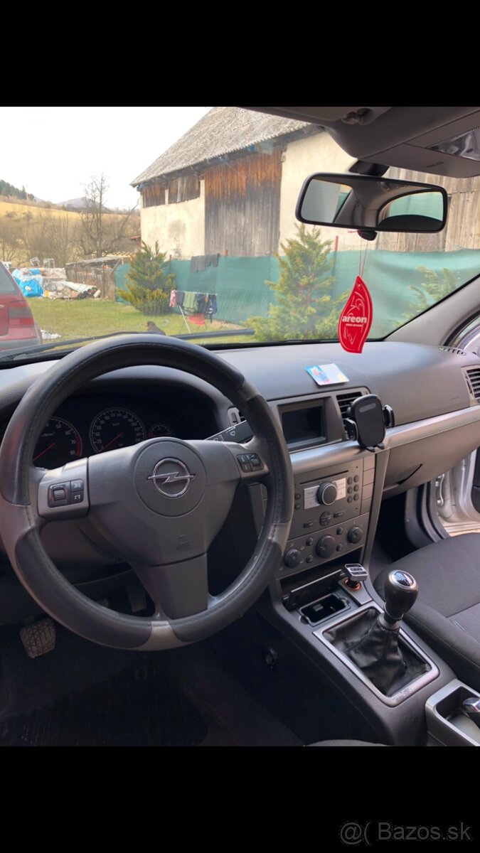 Opel Vectra C 1.6benzin 77kw