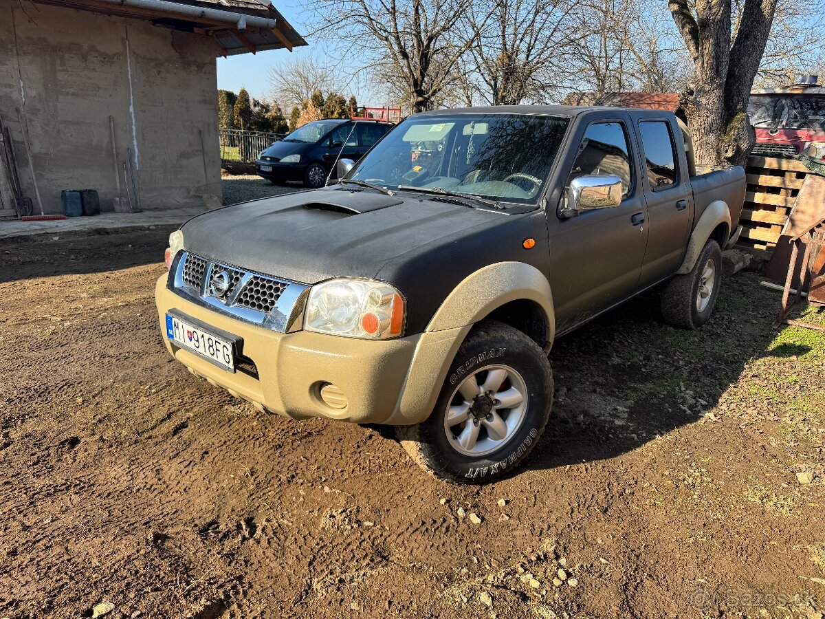 Nissan navara 2.5 98kw