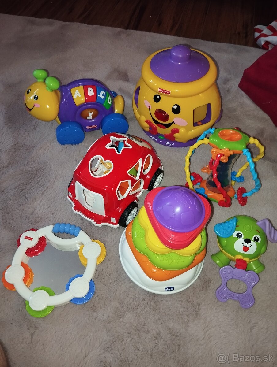 Mix hraciek Fisherprice chicco