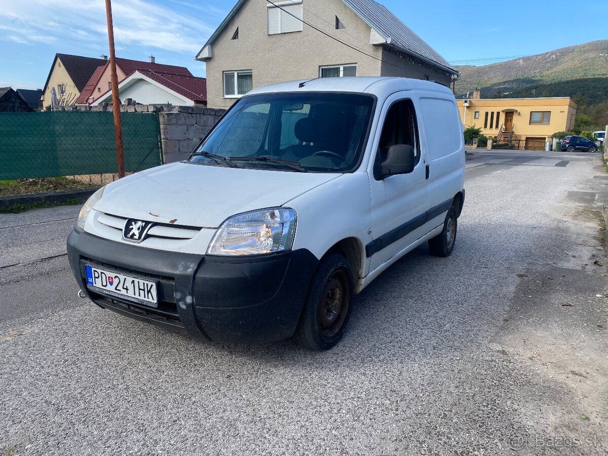 Predám peugeot partner 1,6 HDI  66kw r.v 2006