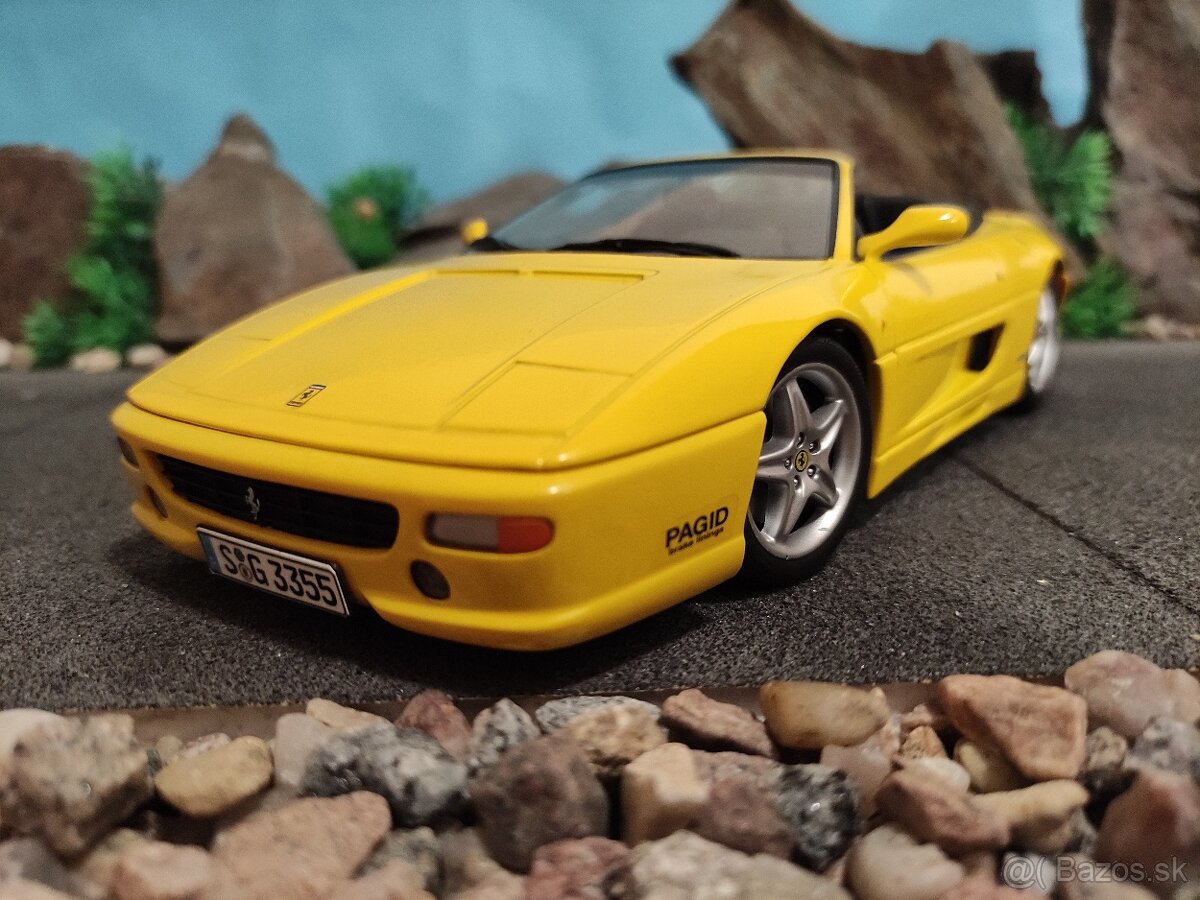 prodám model 1:18 ferrari f355 spider