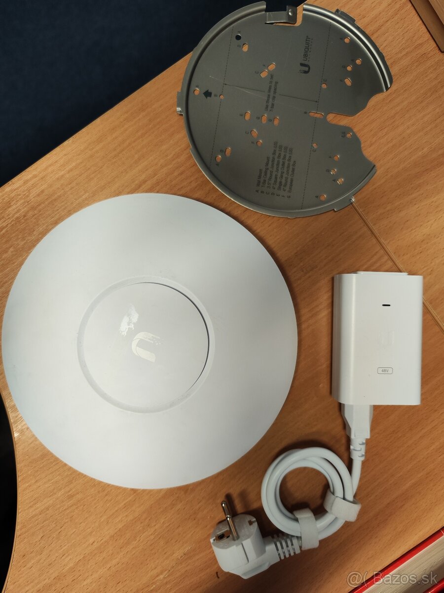 Unifi UAP-AC-HD (Ubiquiti)