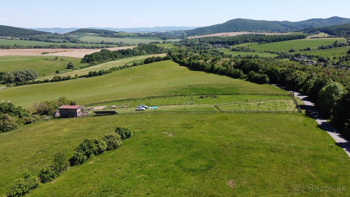 KRÁSNY POZEMOK 4900 m2 - MYJAVSKÉ KOPANICE