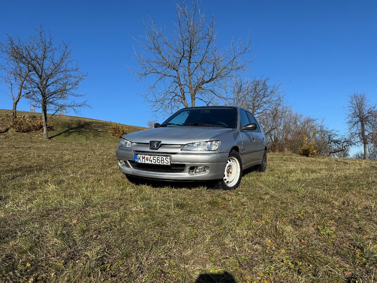 Peugeot 306