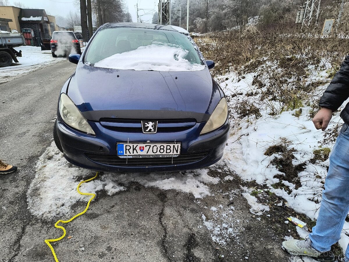 Rozpredám na diely Peugeot 307 1,6 benzín 80kw