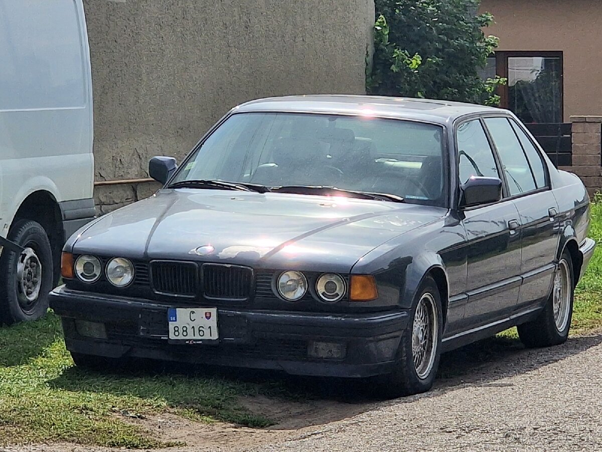 BMW 730i E32 E38