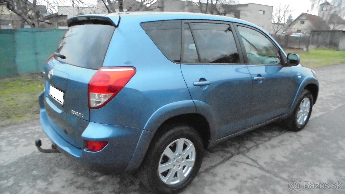 TOYOTA RAV-4  2.2D-CAT 4 X 4 130KWdiesel NOVSI M2008max vyba