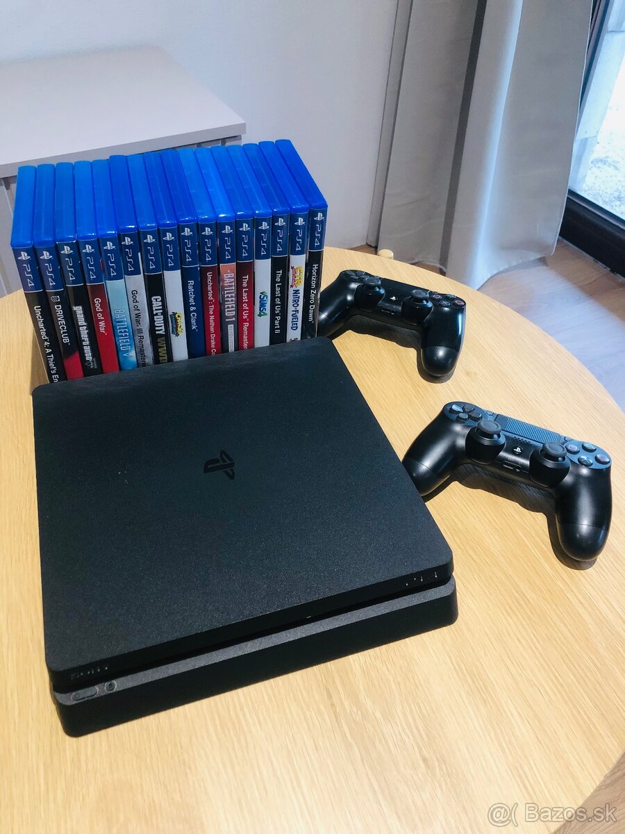 Playstation 4 Slim 500 Gb + Hry