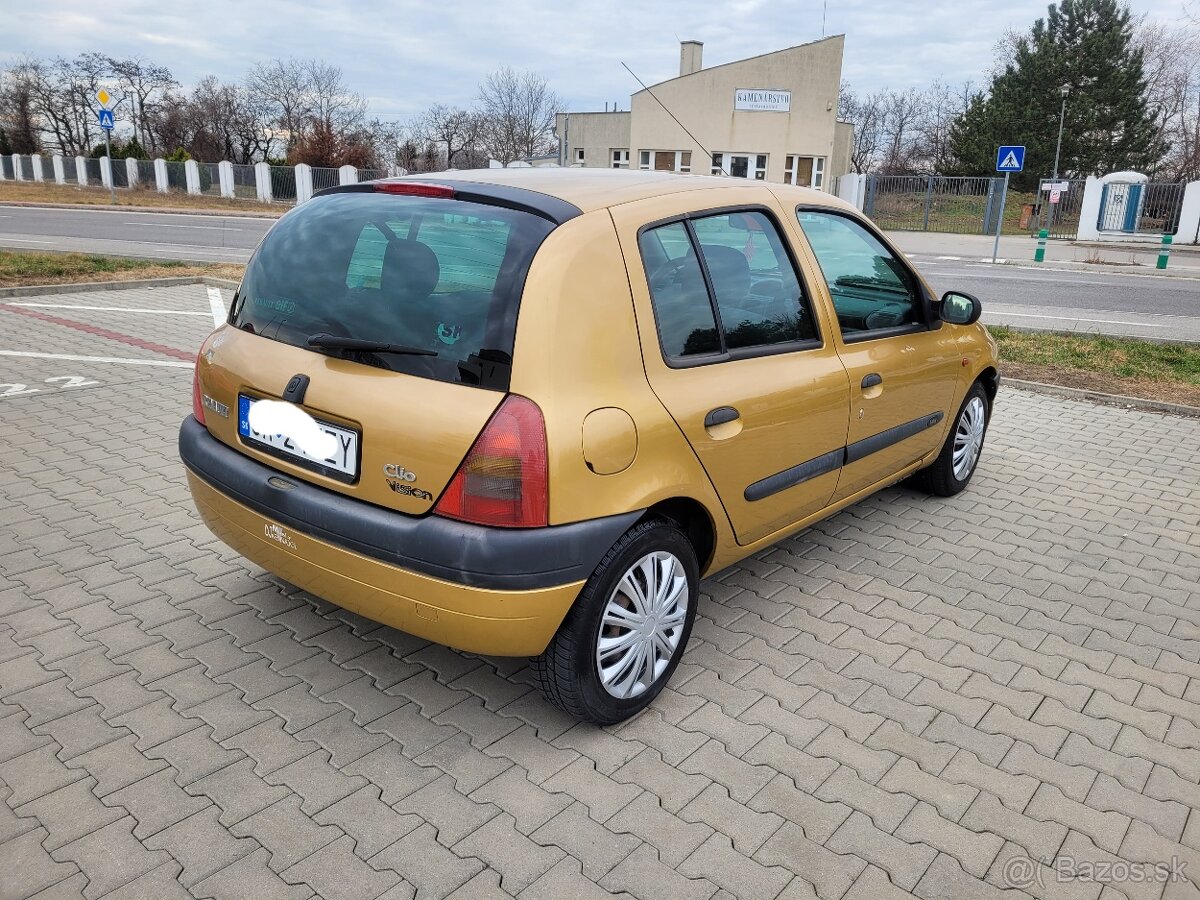 Predam Renault clio 1.4 16v benzín kw 74 r.v 2001