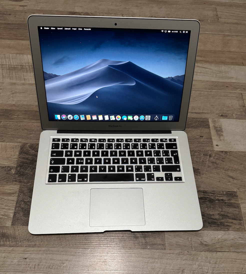 Predám Macbook Air 13.3", 8GB, 256GB SSD