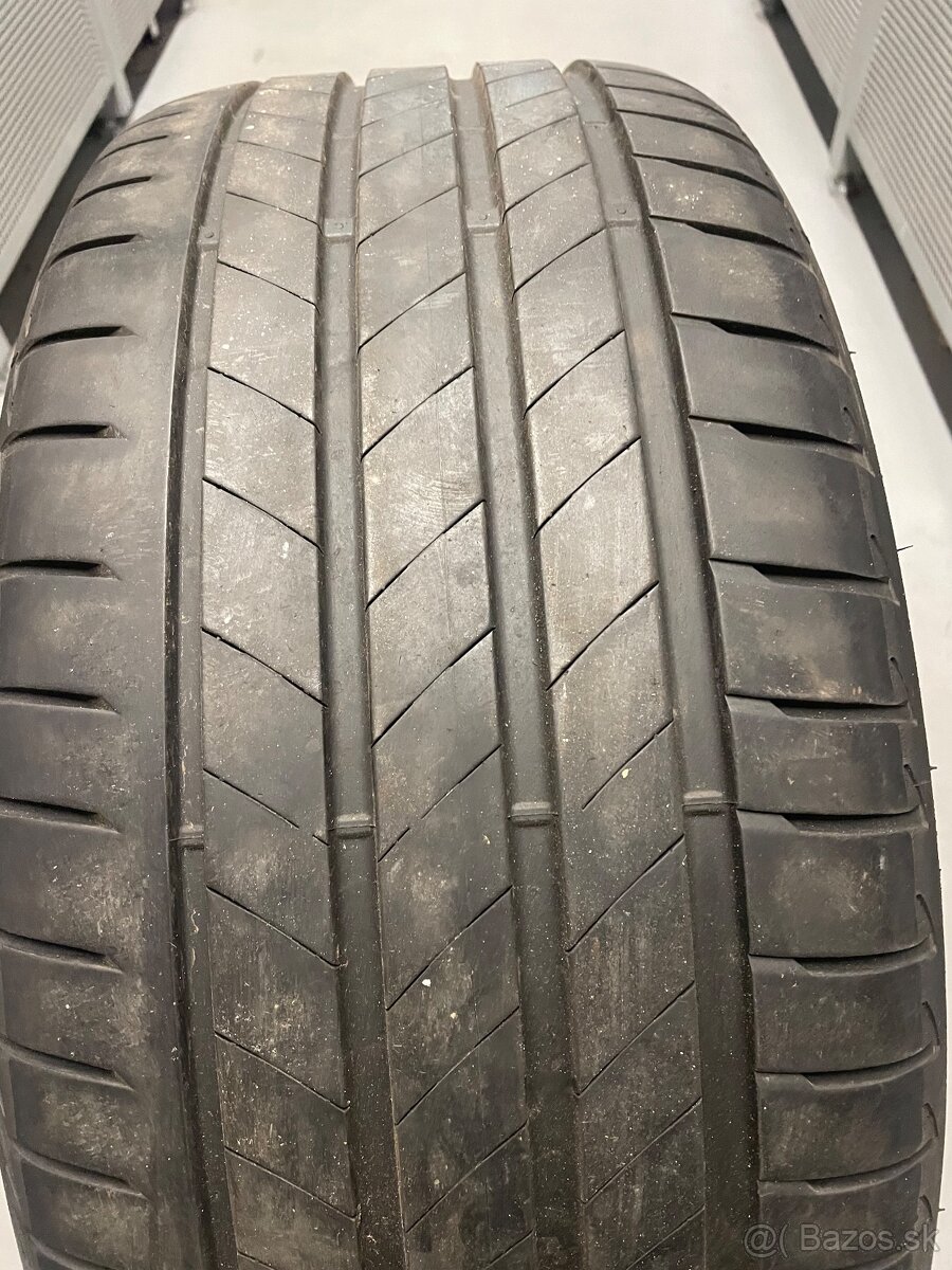 BRIDGESTONE 255/40 R20 TURANZA