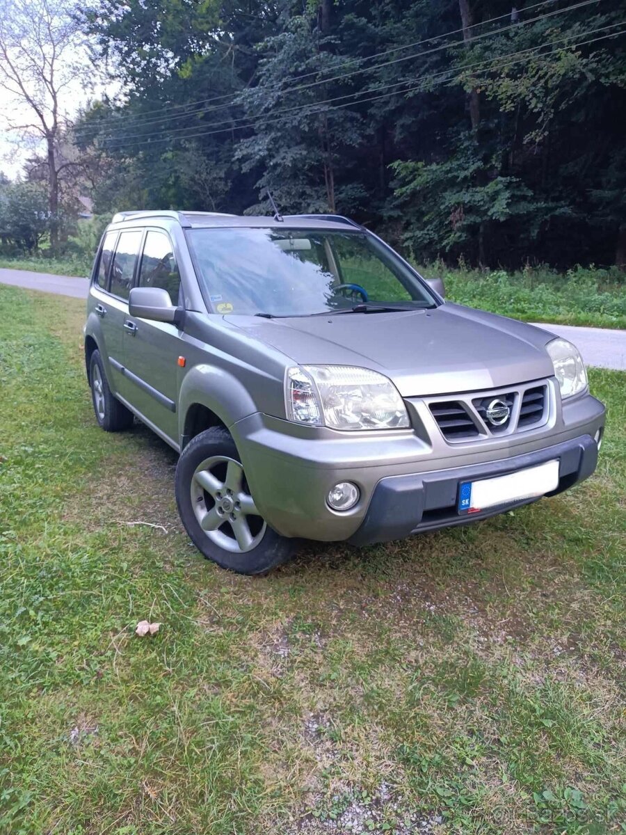 NISSAN X-TRAIL 4x4