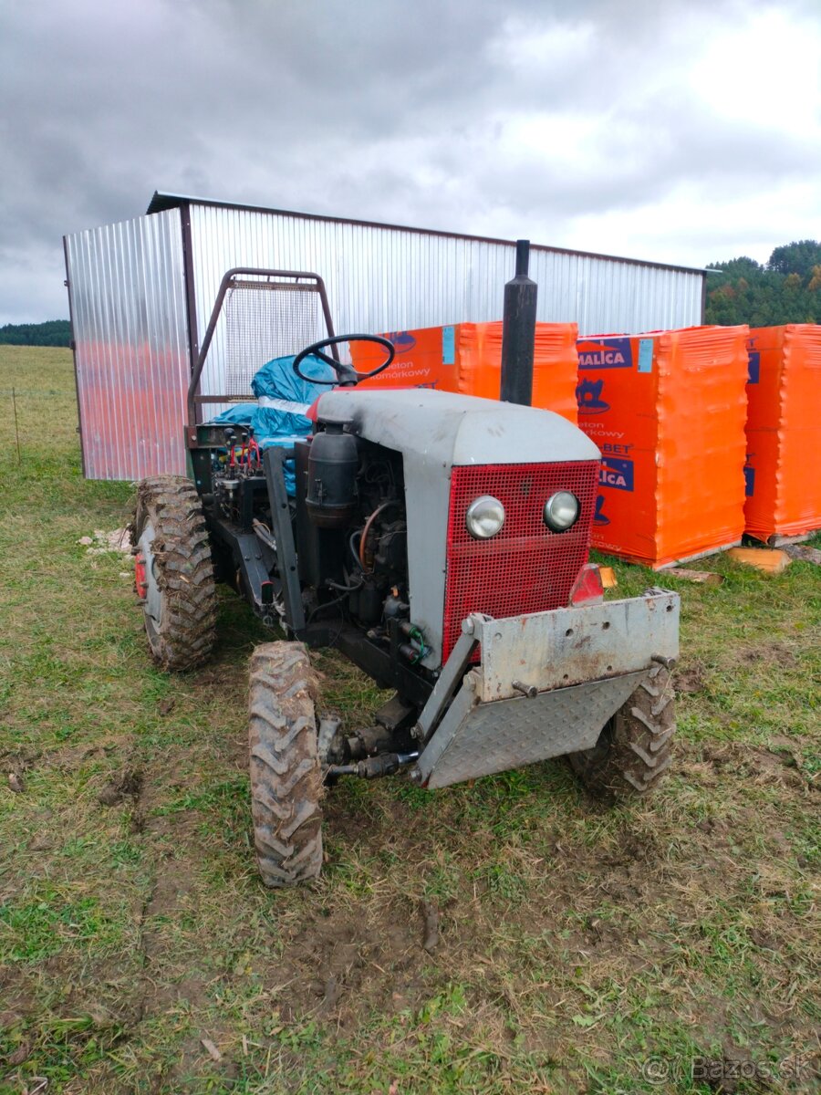 Malotraktor 4x4