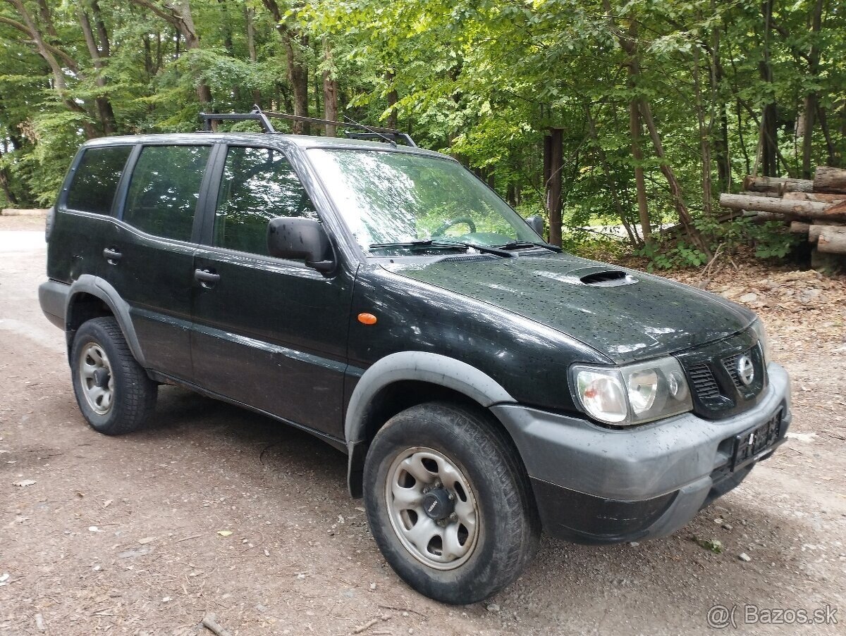 Rozpredam nissan terrano 2.7