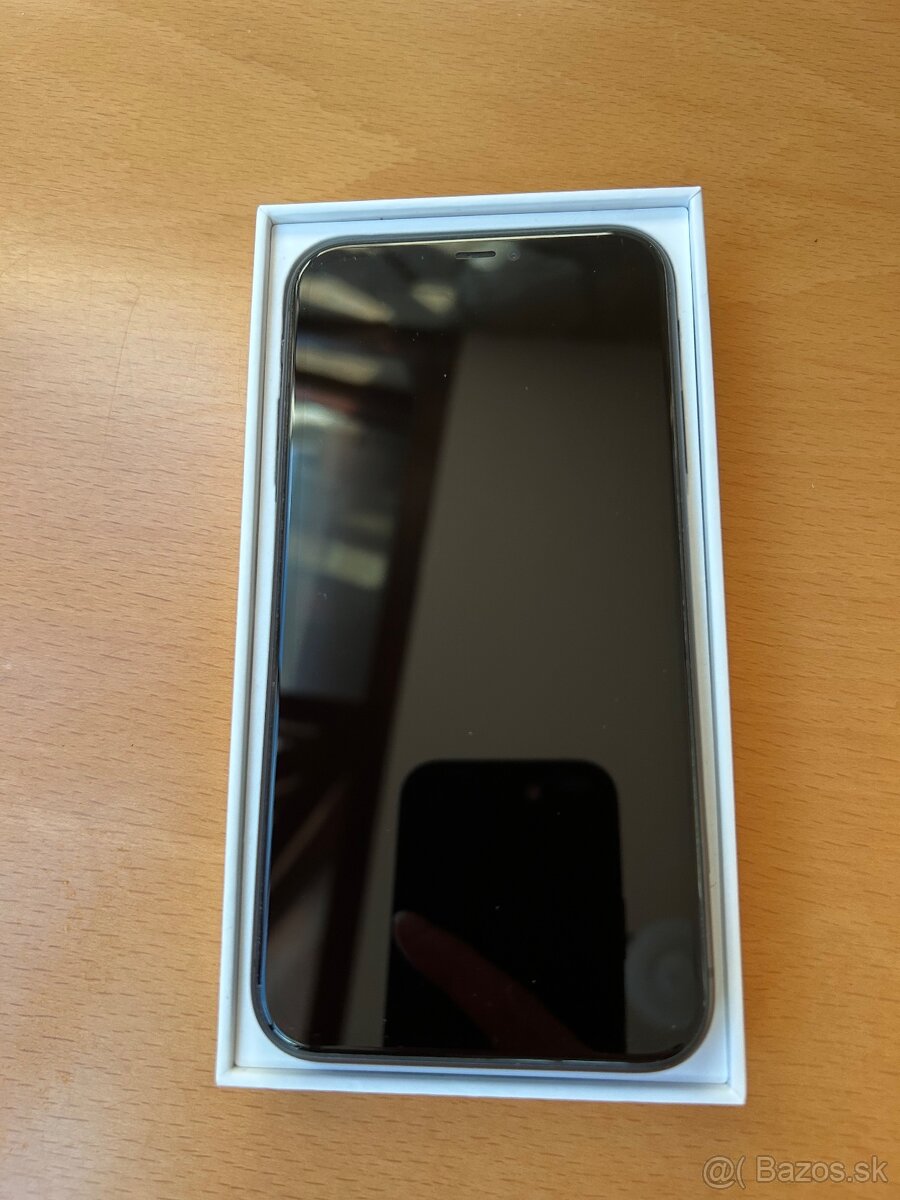 iPhone 11 Black 64GB