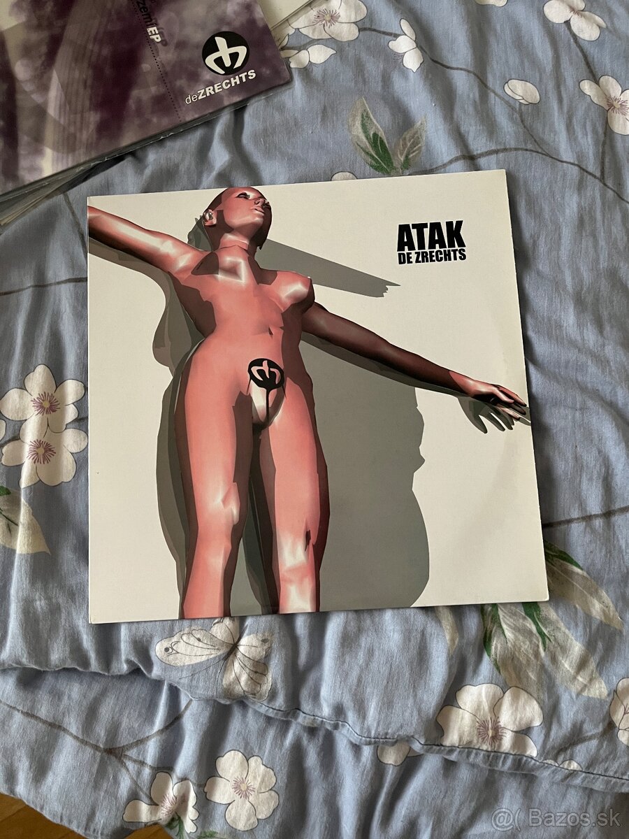 vinyl DeZrechts - Atak