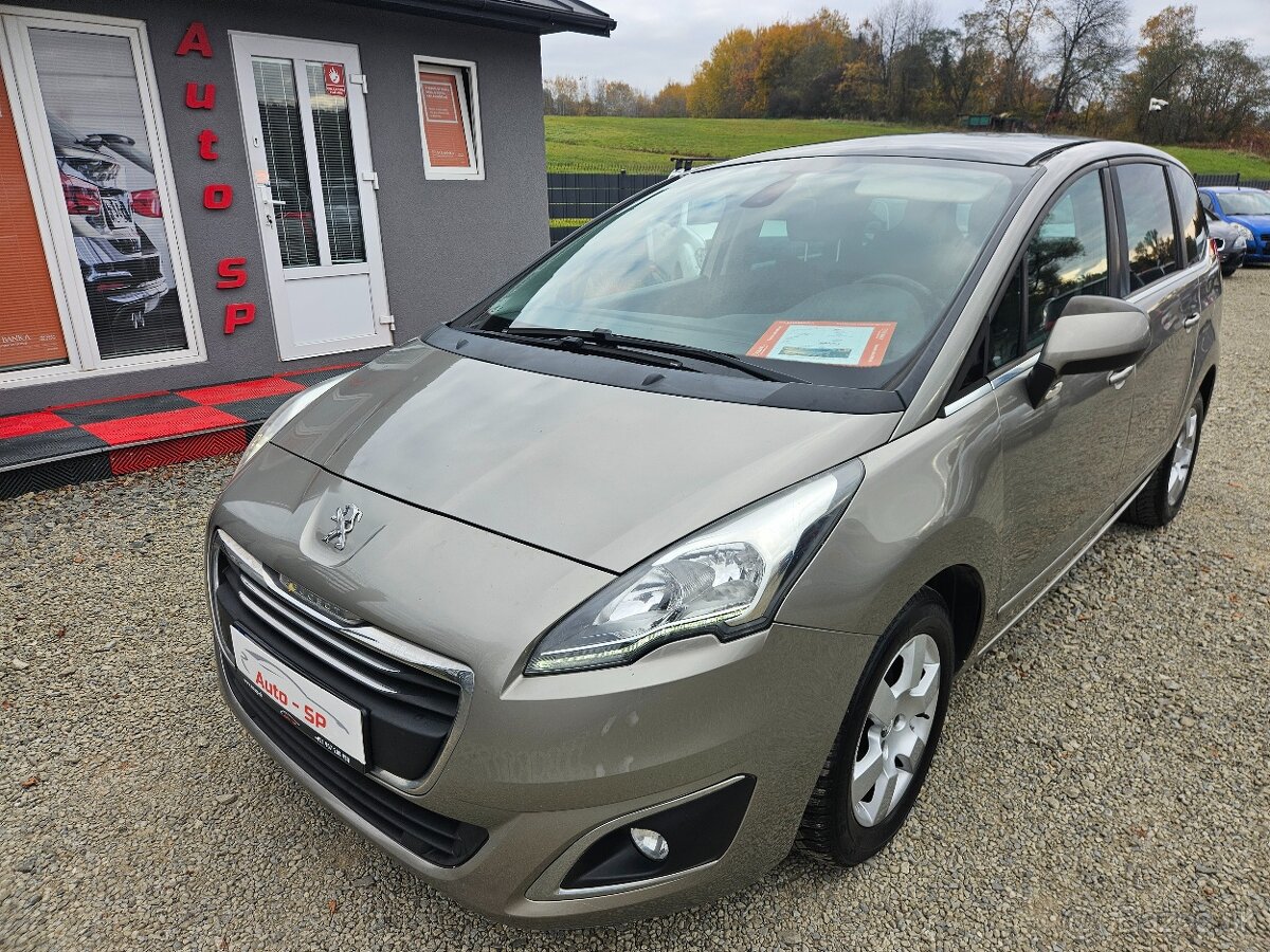 PEUGEOT 5008  1.6HDI (2014) (Panorama)