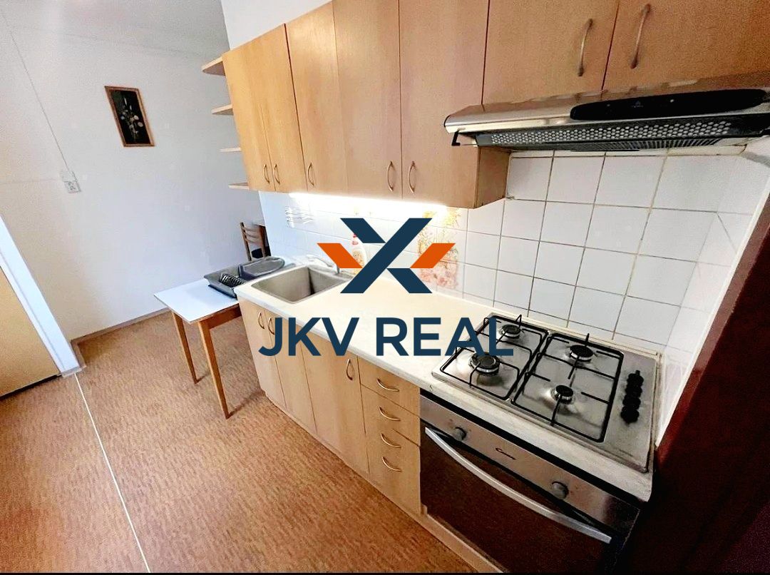 NA PREDAJ PRIESTRANNÝ 3-IZBOVÝ BYT, MALACKY, 70 M2, 139990 E