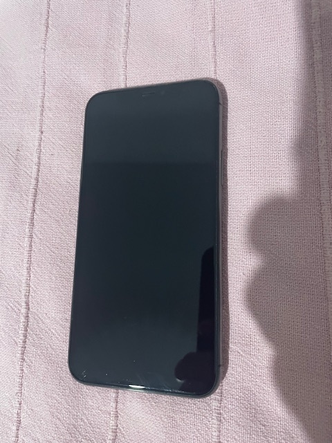 Krásny Iphone 11 PRO batéria 88 percent