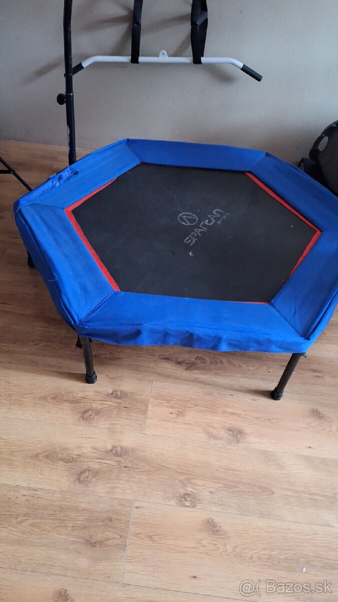 Trampolina