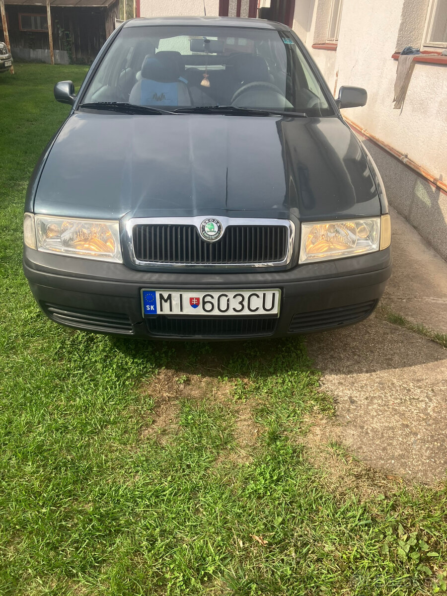 Škoda OCTAVIA 1