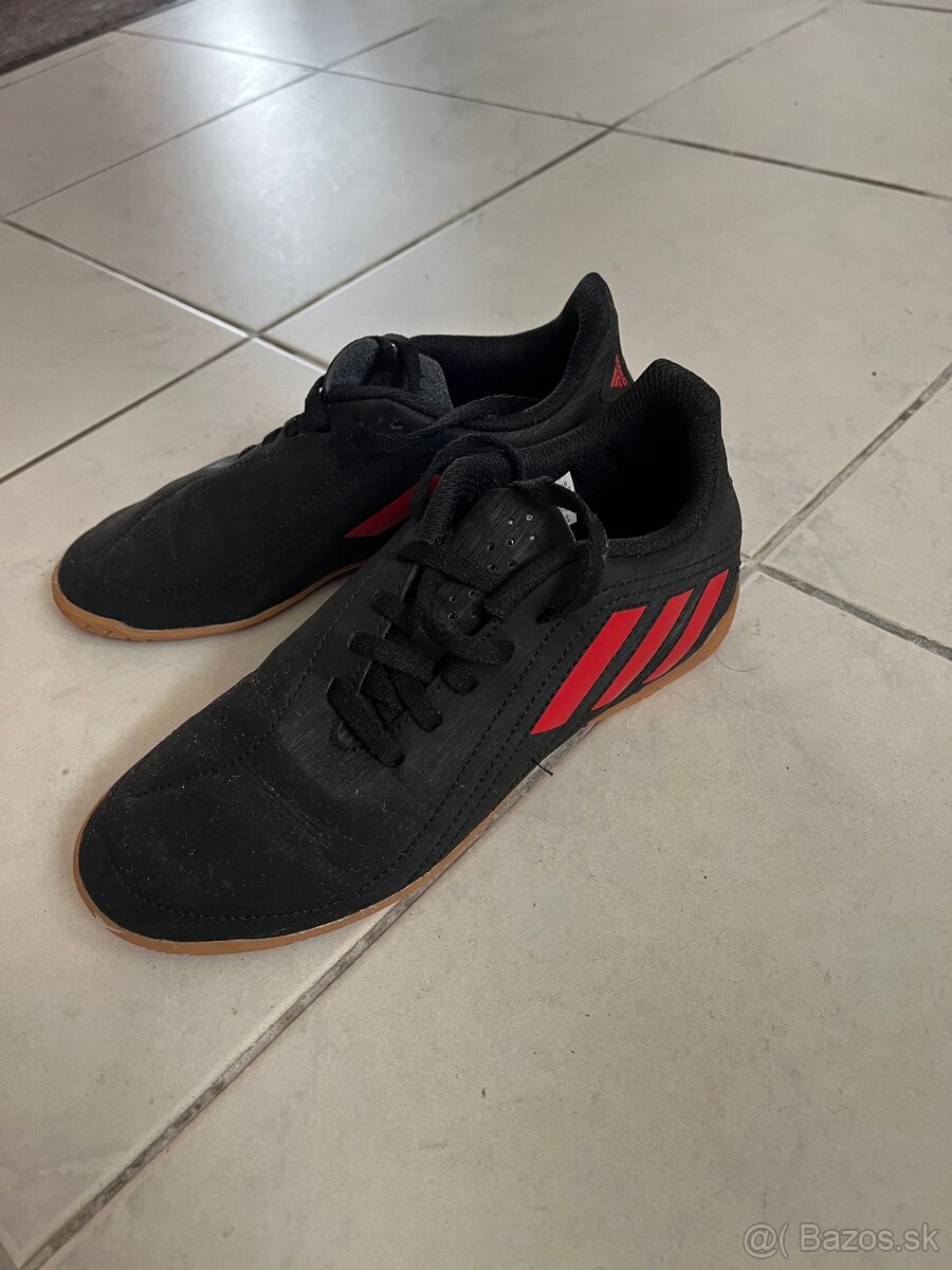 Adidas halovky 1x obuté