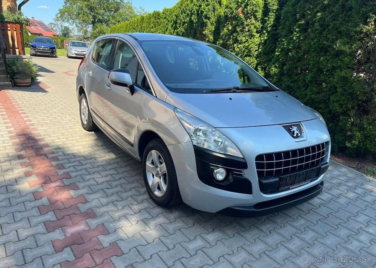 Peugeot 3008 1,6 HDi jízdní režimy klima nafta manuál 82 kw