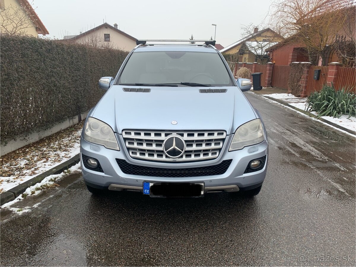 Prodám Mercedes-Benz ML 350CDI 4-Matic Rok 2011 Plná výbava