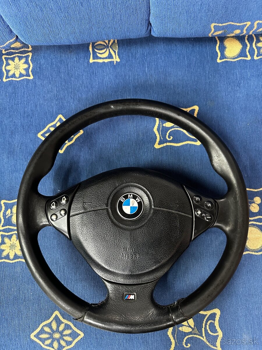 BMW volanty