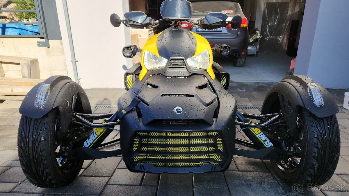 Can Am Ryker 900 Sport