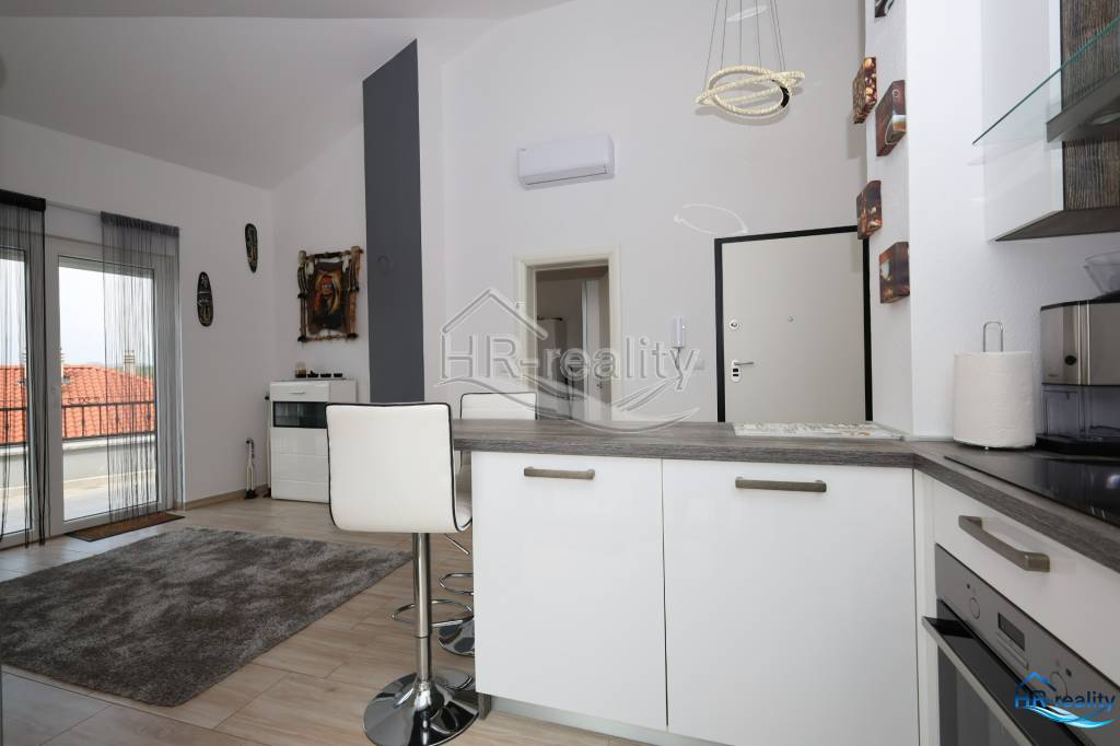 Vodice – krásny zariadený apartmán