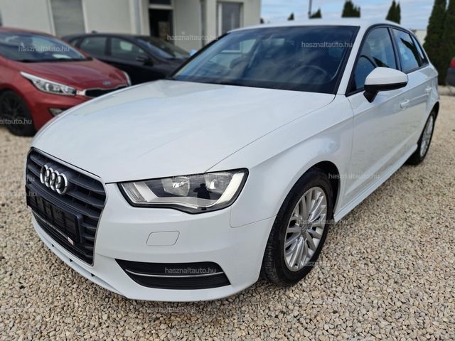 Rozpredám audi A3 Sportback 2015