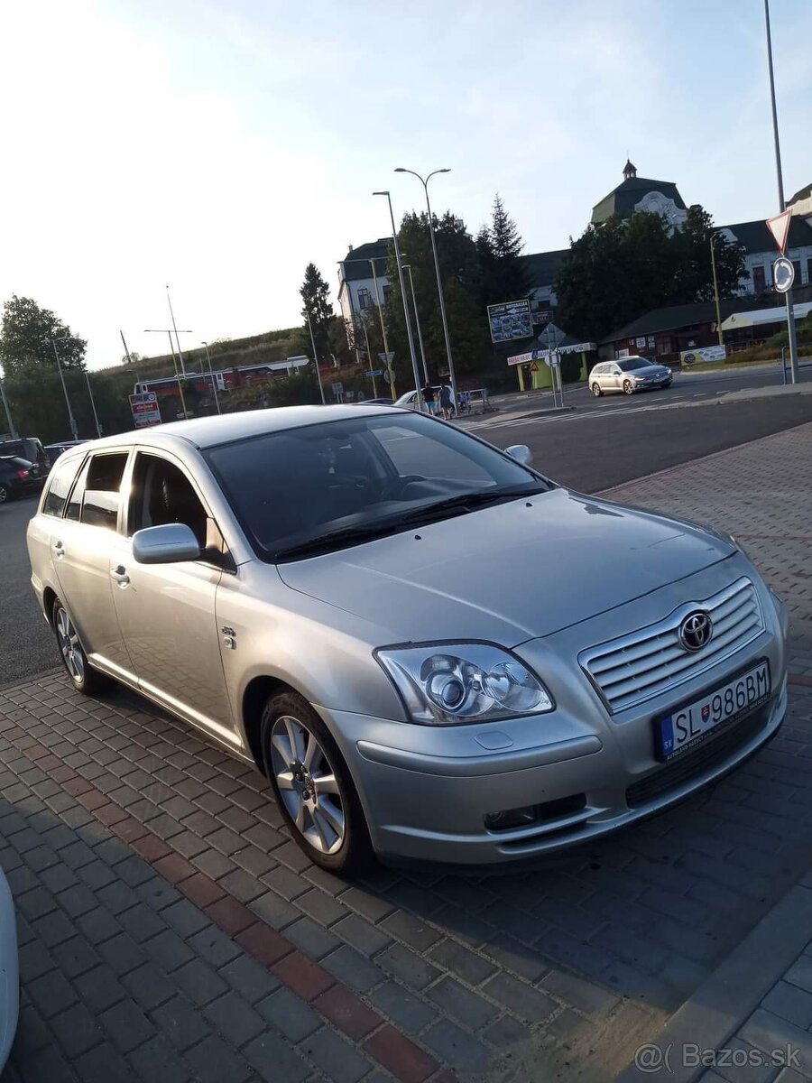 Toyota avensis T25 2.0 85 kw d4d