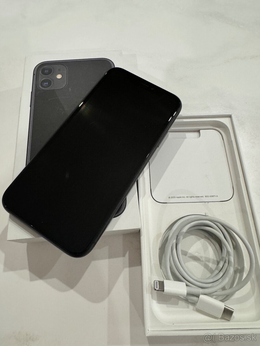 iPhone 11    128 GB