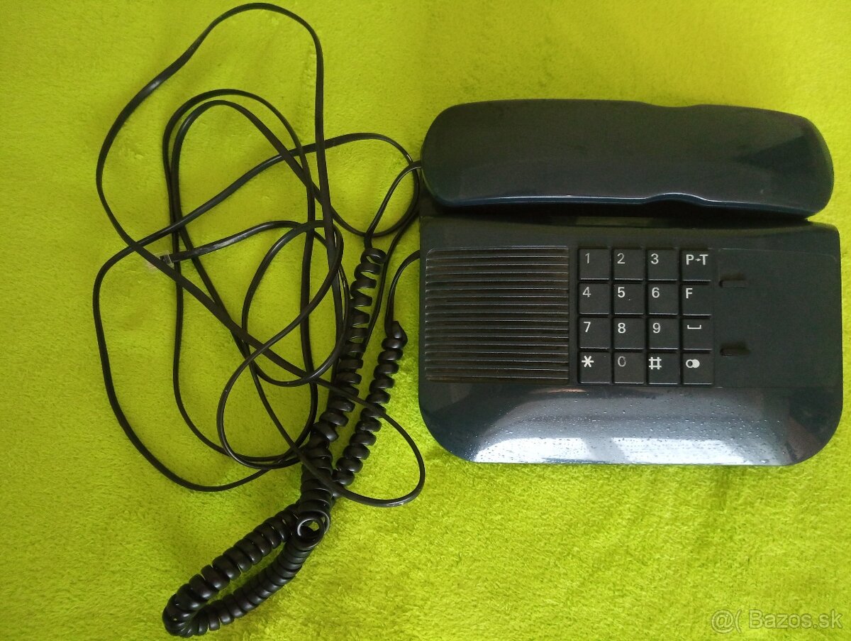 Retro Telefón