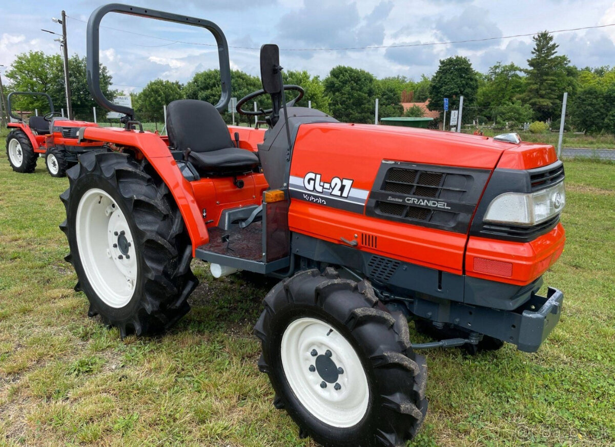 Traktor Kubota GL27