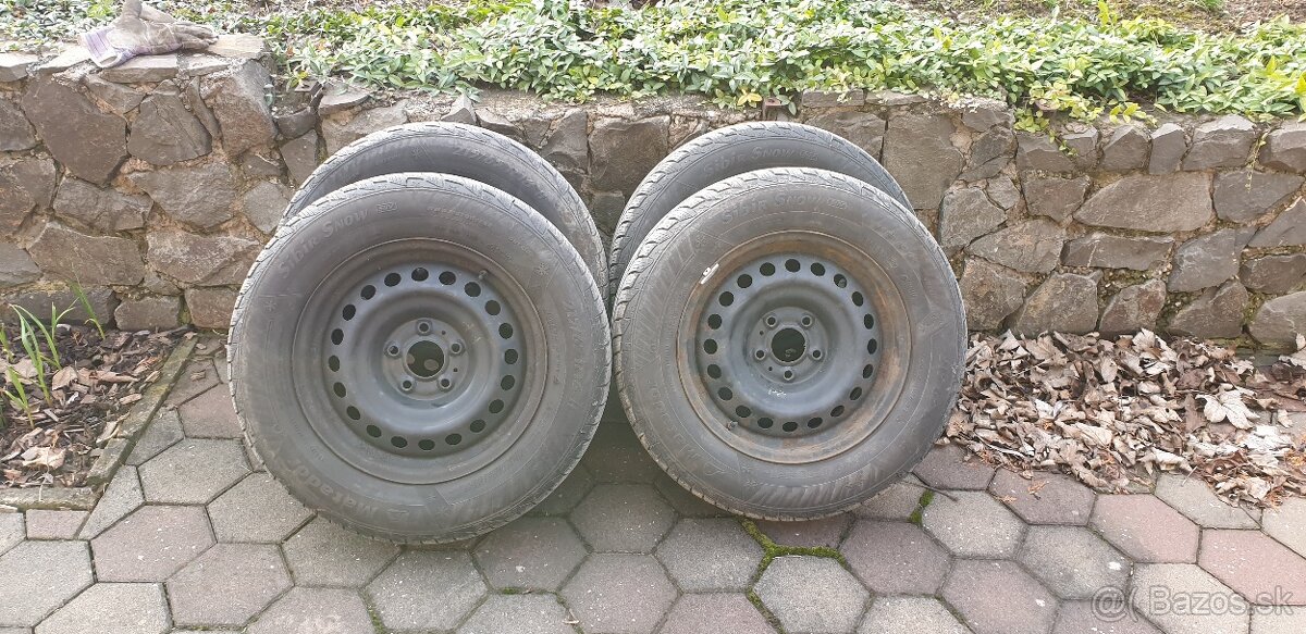 Zimné kolesá Nissan Qashqai 215/65 R16