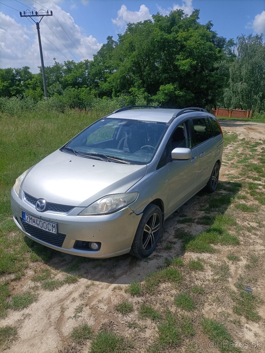 Mazda 5 benzín .