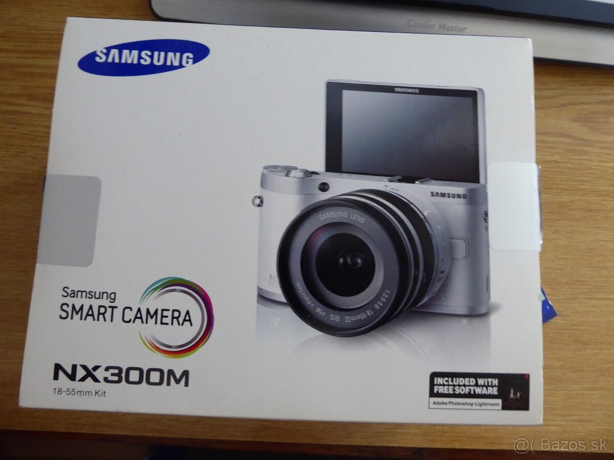 SAMSUNG NX300